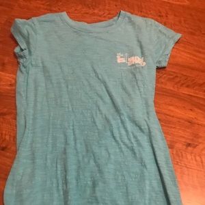 The island shop tee Size Medium women’s